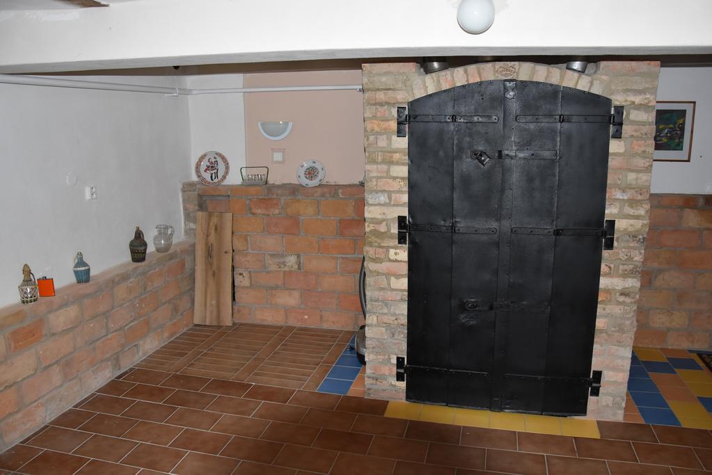 Za Kaplicku Guest House Hovorany Exterior photo